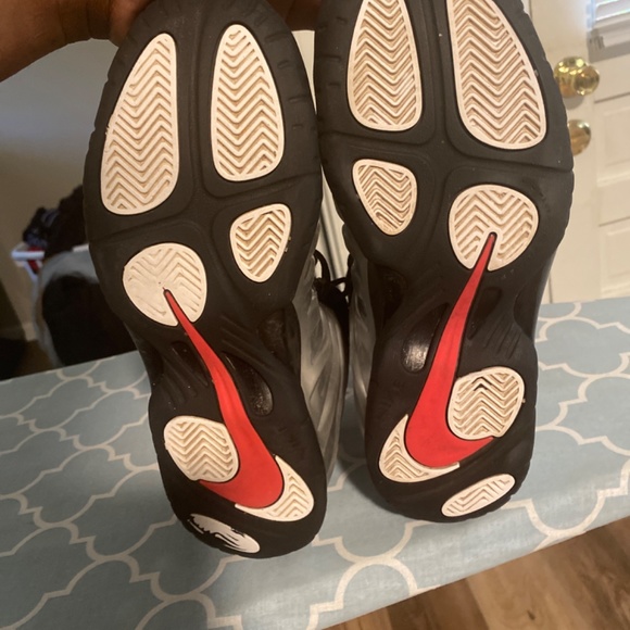 Nike Foamposite (Chrome) - Picture 4 of 4